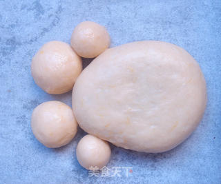 南瓜系列面食——【南瓜小脚丫面包】的做法步骤:8