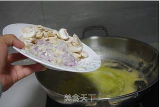 奶油蘑菇汤的做法步骤:7