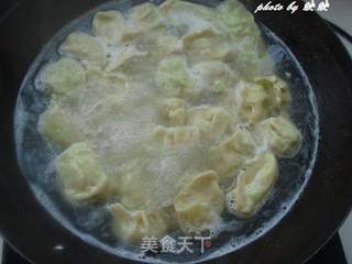 榨菜包菜肉馅饺子的做法步骤:9