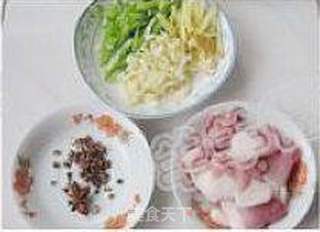 【家常尖椒豆腐皮】的做法步骤：3