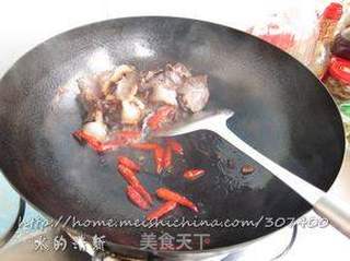包菜腊肉干锅的做法步骤:7