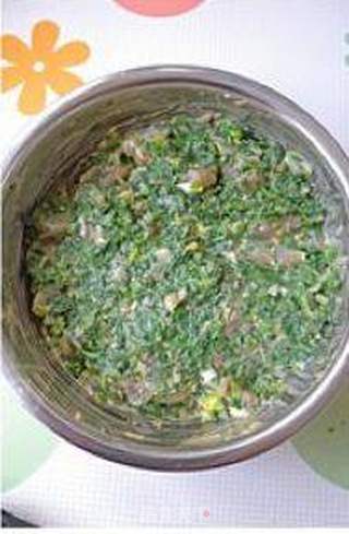 盛开的小花朵。【菠菜虾仁烧卖】的做法步骤:12