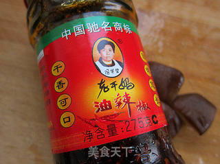 地道湖南口味菜—老干妈烧子排的做法步骤:2