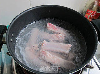 地道湖南口味菜—老干妈烧子排的做法步骤:4