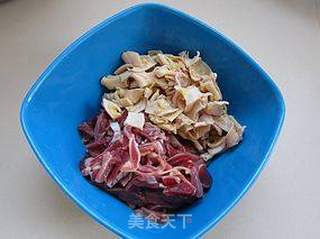 农家酸辣鸡杂的做法步骤:2