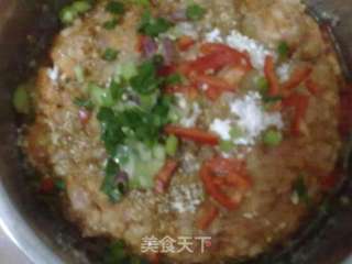 2012吉祥菜---三鲜萝卜馅卷的做法步骤:3