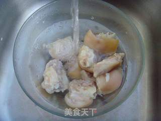酒香入佳肴---啤酒焖猪蹄的做法步骤:3