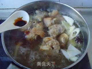酒香入佳肴---啤酒焖猪蹄的做法步骤:8