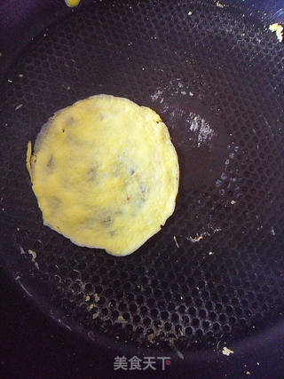 【健康无油版的黄金饺子】自制鲜肉蛋饺的做法步骤:7