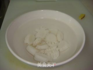 【花样菜谱】金盏鱿鱼的做法步骤：3