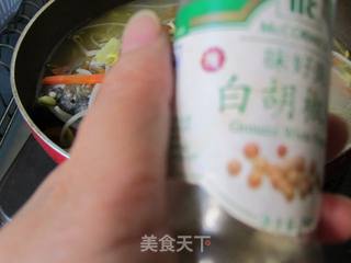 豆芽鲫鱼汤的做法步骤：17