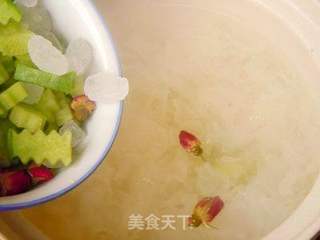 玫瑰银耳羹的做法步骤:4