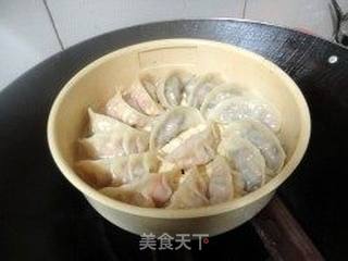 冬菇猪肉饺子的做法步骤：7