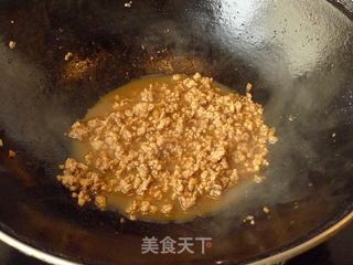 盘龙出海花开富贵的做法步骤：8
