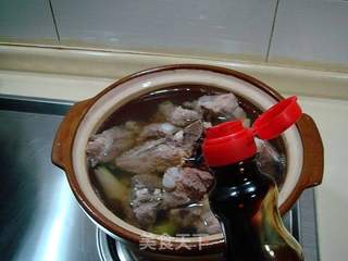 驱寒养生美食“肉骨茶”的做法步骤：6