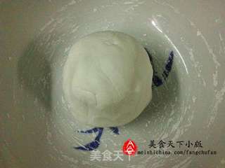 首乌黑芝麻汤圆的做法步骤:2