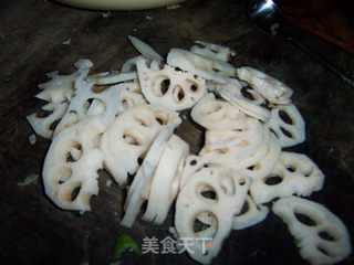 培根莲藕的做法步骤：2