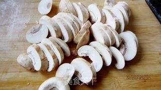 葱油磨菇的做法步骤:2