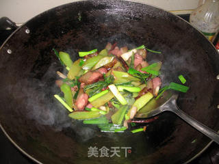 莴苣炒老腊肉的做法步骤：9
