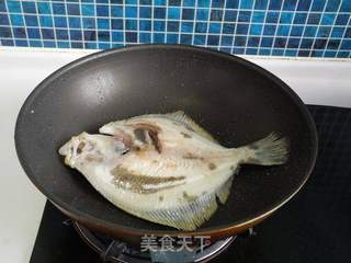 蒜香多宝鱼的做法步骤:5