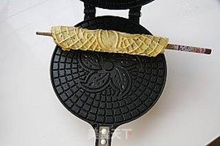 【蛋卷烤盘】芝麻蛋卷的做法步骤:11