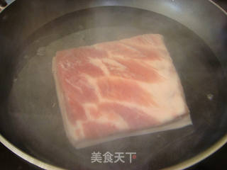 【龙年新春家宴菜】香芋扣肉的做法步骤:3