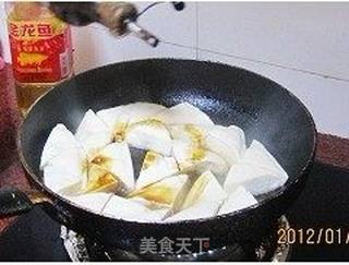 五花肉烧豆腐的做法步骤：3
