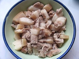 肥而不腻，百吃不厌——红烧肉的做法步骤：2
