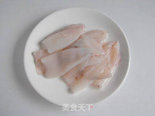 清淡鲜美—葱香淋鱿肚的做法步骤:2