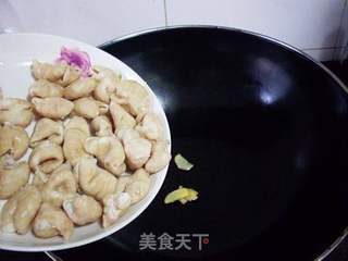 青菜煲肥肠的做法步骤:8
