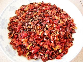 老干姐干煸肉丝油辣椒的做法步骤:6