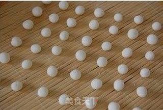 不用烤箱做的甜点—花生红豆红薯小丸子的做法步骤:4