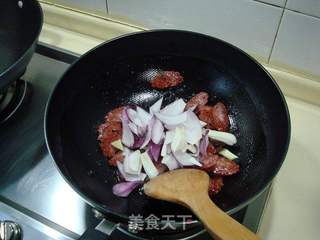 豉香腊味炒杂蔬的做法步骤：5