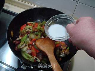 豉香腊味炒杂蔬的做法步骤：10