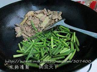 补肝明目,养血——湘菜爆炒猪肝的做法步骤:9