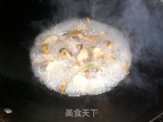 芹蒜素炒慈菇的做法步骤:4
