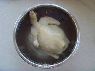 肥嫩鲜美--白斩鸡的做法步骤：6