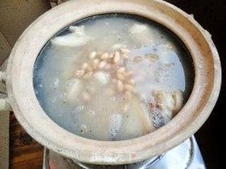 糯米酒炖猪脚的做法步骤:7