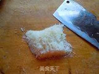 适合新手的韭菜鸡蛋素水饺的做法步骤:9