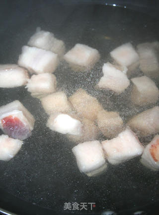 【让你吃得爱不释手的红烧肉】可乐飞天红烧肉的做法步骤:4