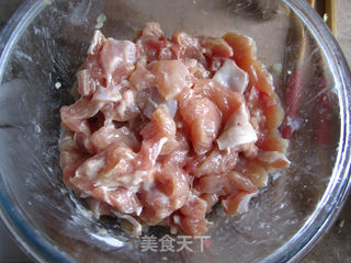 宫保鸡丁的做法步骤:2