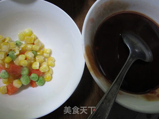 糖醋鲈鱼的做法步骤:2