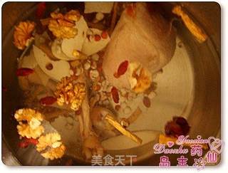 补中益气健脾胃益智老少汤——肇实党参核桃猪腱汤的做法步骤:3