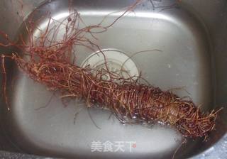 春夏汤水 鸡骨草煲猪横脷汤的做法步骤:2