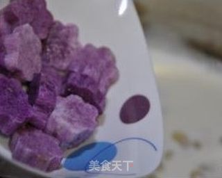 紫山药花生牛奶的做法步骤：3