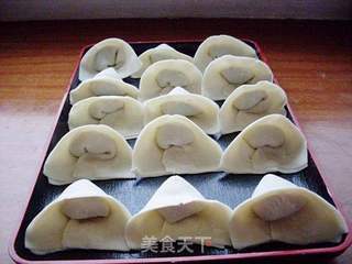 鲜肉荠菜大馄饨的做法步骤:5