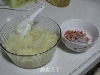 火腿土豆饼的做法步骤：1