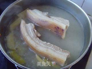 嗜肉族的心头爱---梅菜扣肉的做法步骤:2