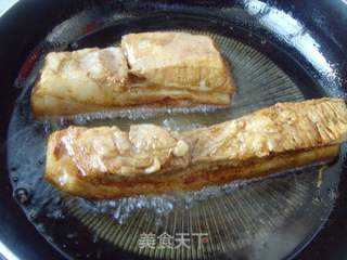 嗜肉族的心头爱---梅菜扣肉的做法步骤:4