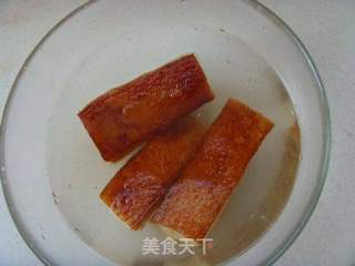 嗜肉族的心头爱---梅菜扣肉的做法步骤:6
